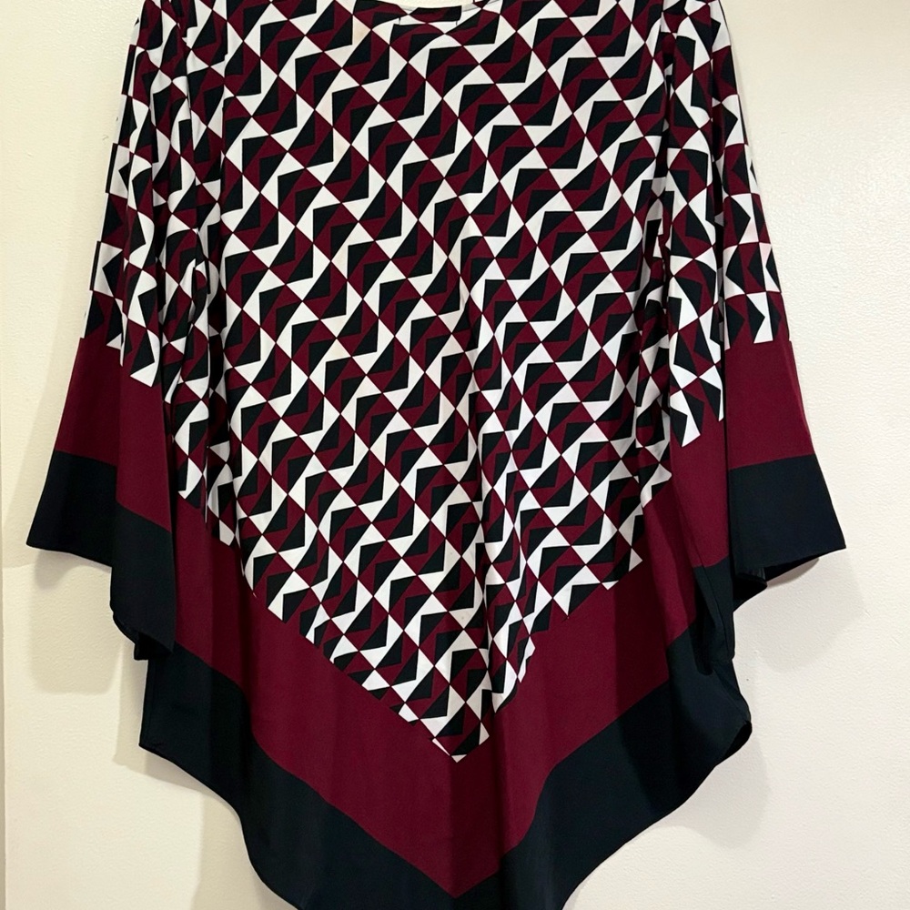 Alfani burgandy and Black Graphic Asymmetrical Tunic - Picture 4 of 4
